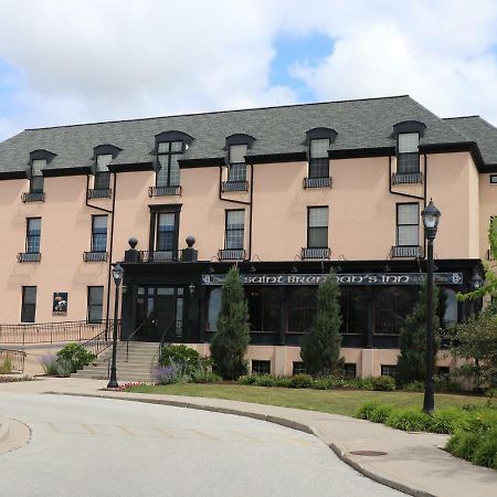 Saint Brendan'S Inn Green Bay Exterior foto