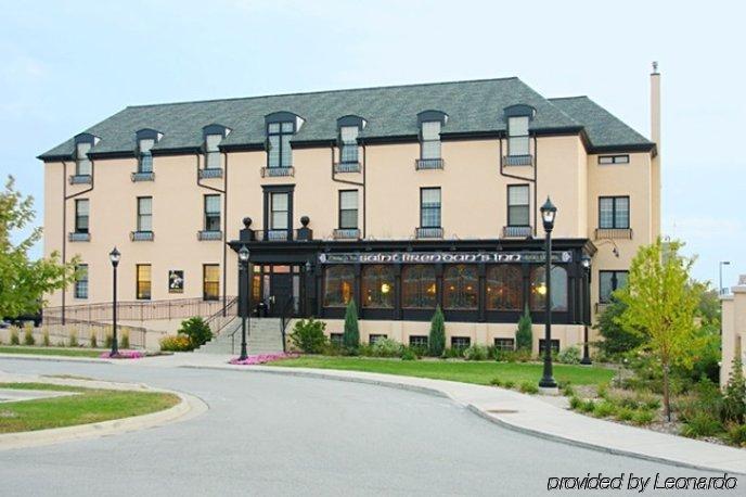 Saint Brendan'S Inn Green Bay Exterior foto